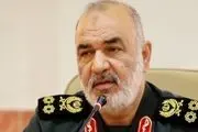 دیدار سرلشکر سلامی با خانواده شهید فخری‌زاده
