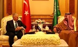 نخست وزیر ترکیه به دیدار شاه سعودی رفت
