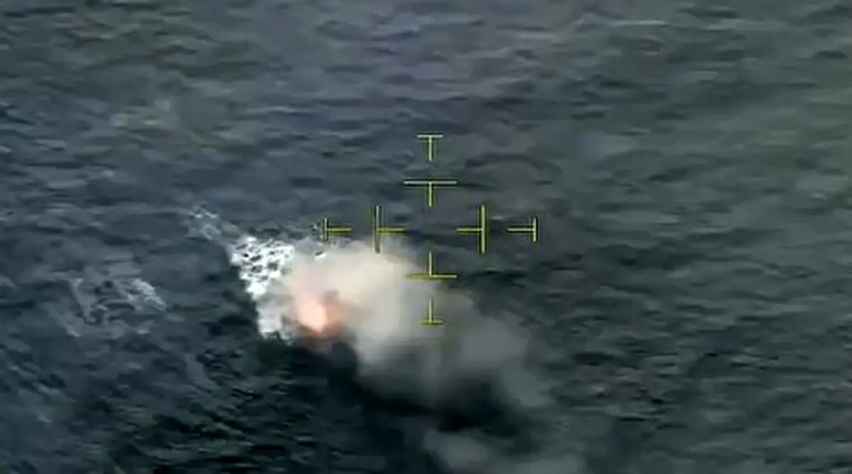 حمله مرگبار آمریکا به یک شناور در اقیانوس آرام
