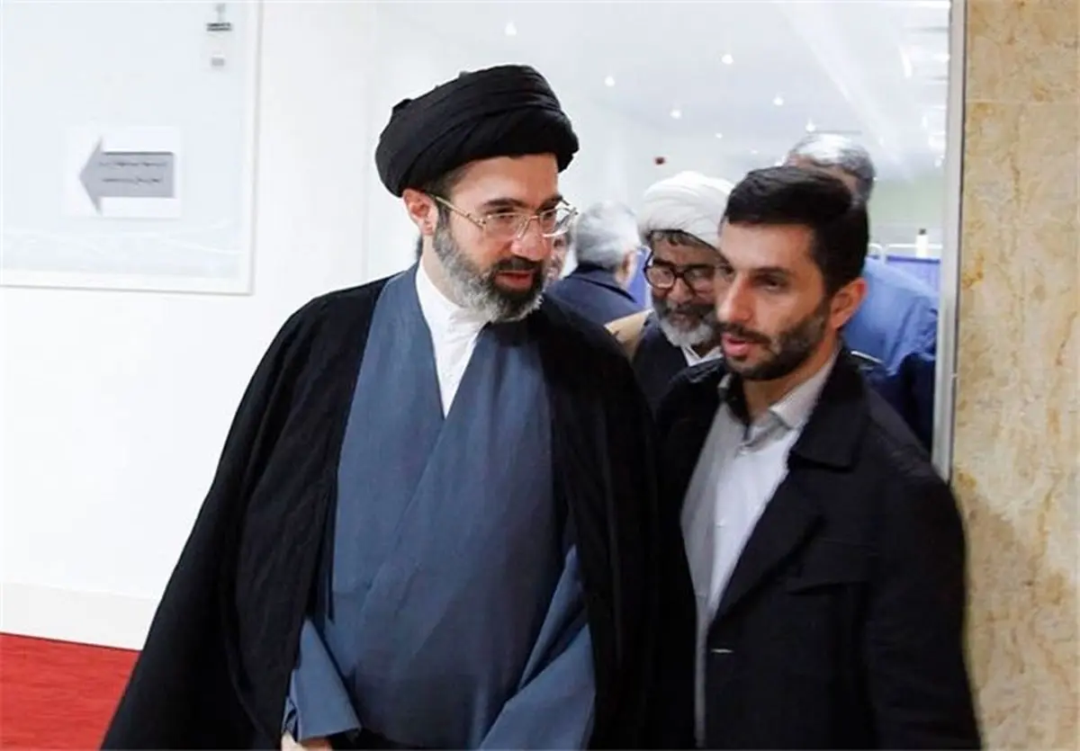 روایتی جالب از سفر ساده فرزند رهبر انقلاب به مشهد