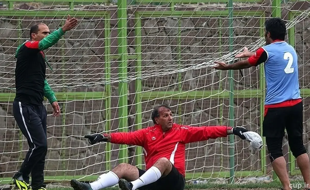 برای گزارشگر بازی پرسپولیس متاسفم!
