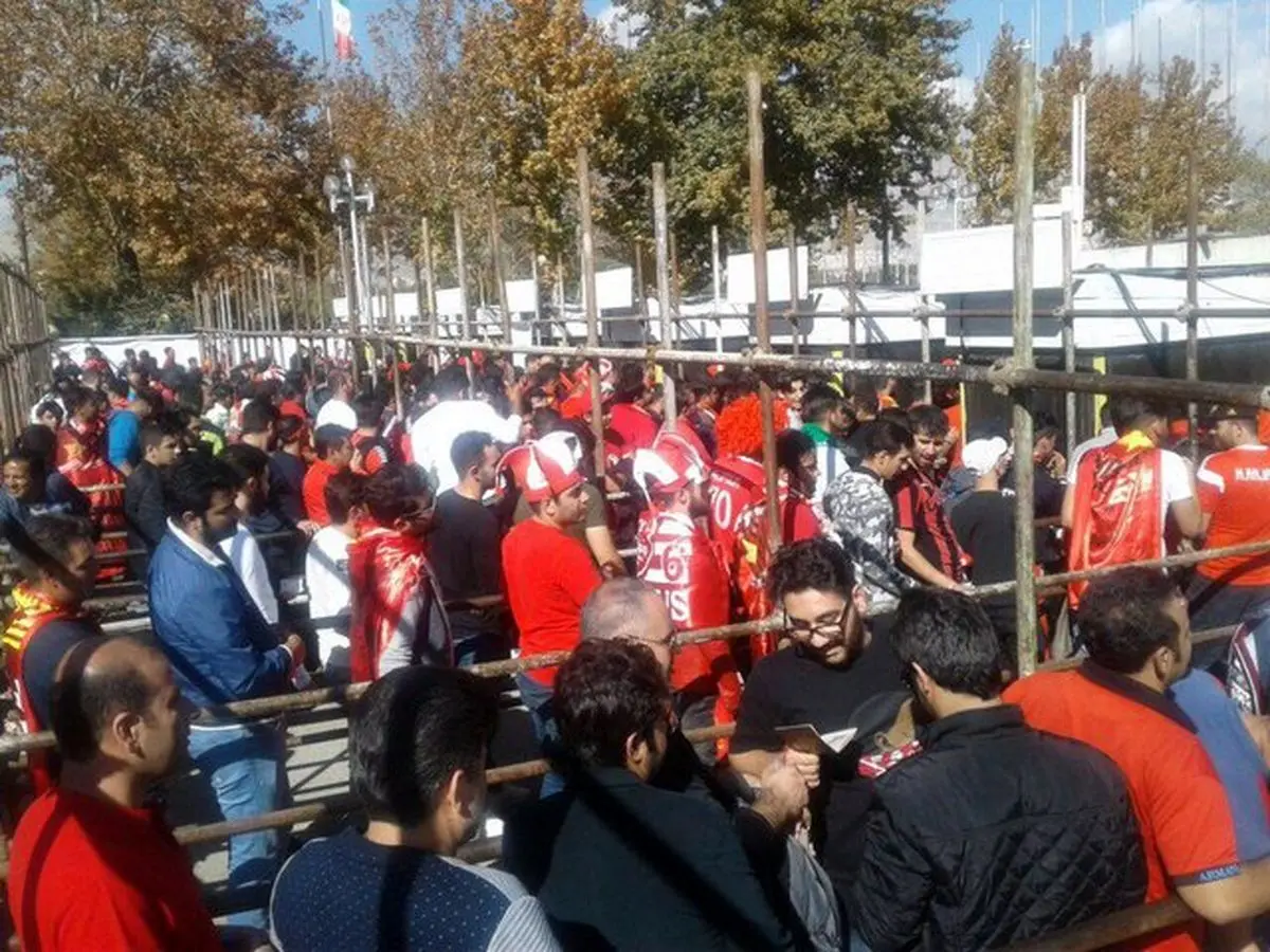 توصیه کاپیتان پرسپولیس به هواداران حاضر در آزادی