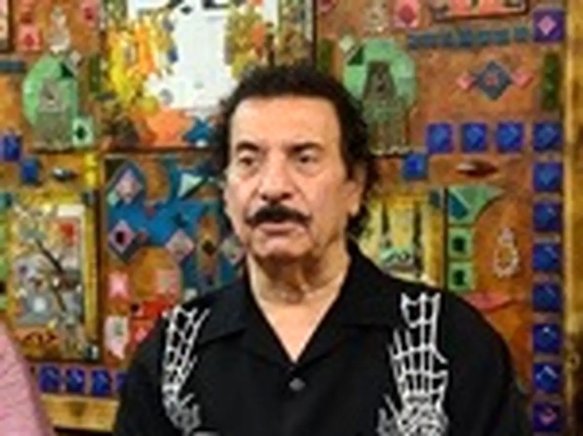 دعوت خواننده تازه مجوز گرفته از باقی خواننده ها برای بازگشت به ایران