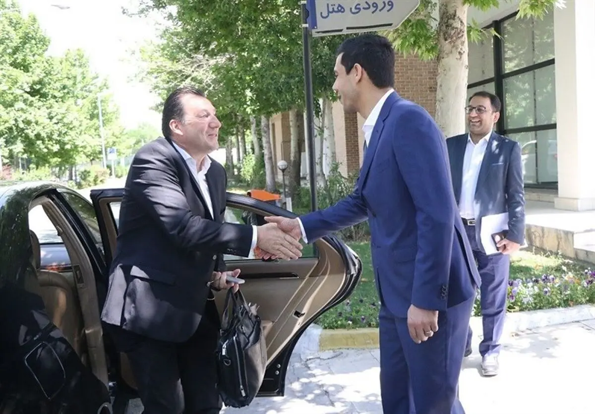 توضیحات یک عضو فدراسیون فوتبال درباره قرارداد ویلموتس