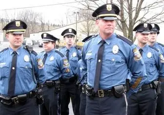افسران پلیس آمریکا استعفا دادند