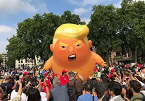 انگلیسی‌ها با بالون «بچه ترامپ» به استقبال رئیس‌جمهور آمریکا می‌روند