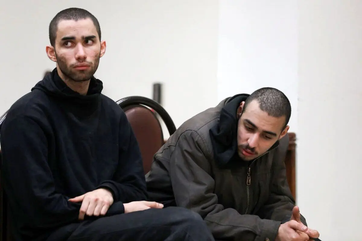 اعدام ۲نفر که قصد تعرض به یک اسلحه‌خانه را داشتند + عکس و جزئیات