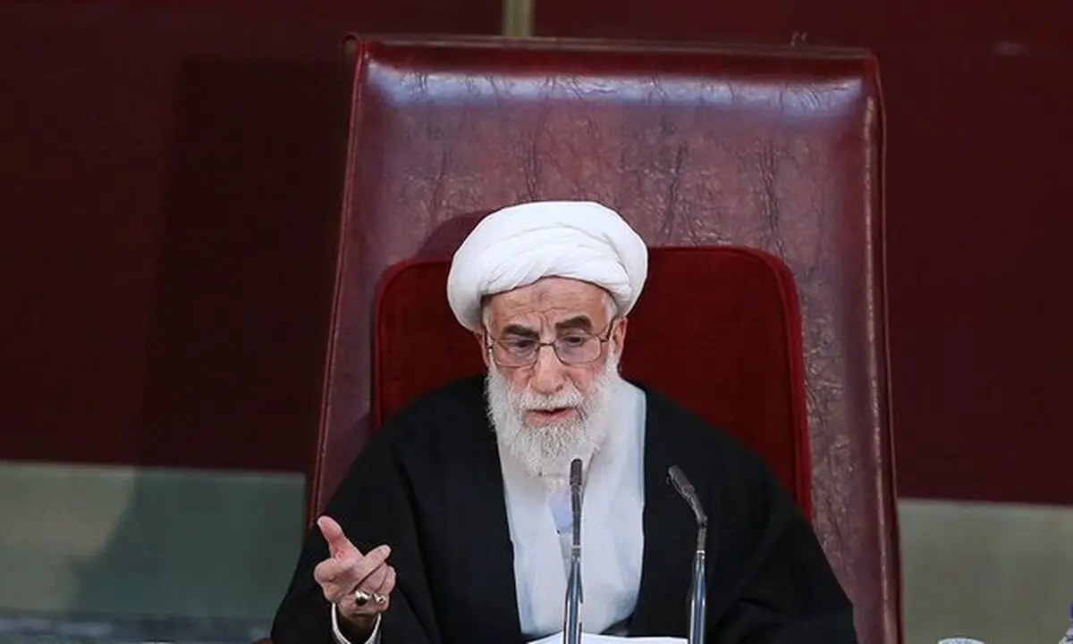 آیت الله جنتی: سیاست خارجی نباید معطل موضوع هسته‌ای شود