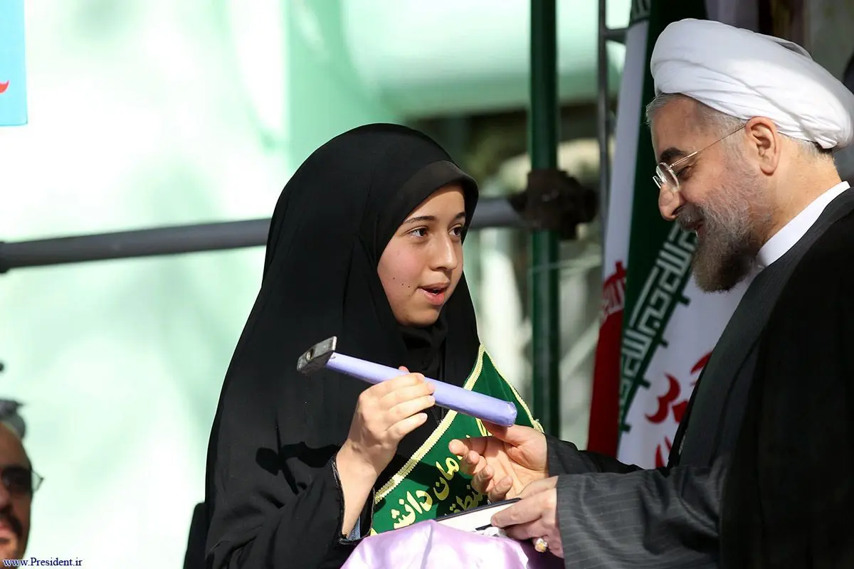افتتاح و بهره برداری همزمان از ١٠٠٠ پروژه آموزشی، ورزشی و پرورشی در سراسر کشور