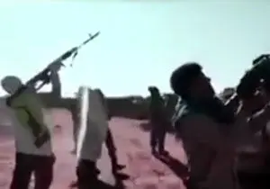 انهدام پهپاد جاسوسی داعش به‌دست رزمندگان+فیلم 
