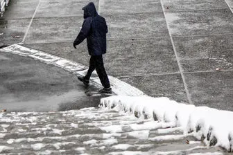 وضعیت آب و هوا در 17 بهمن/ بارش و یخبندان در تهران