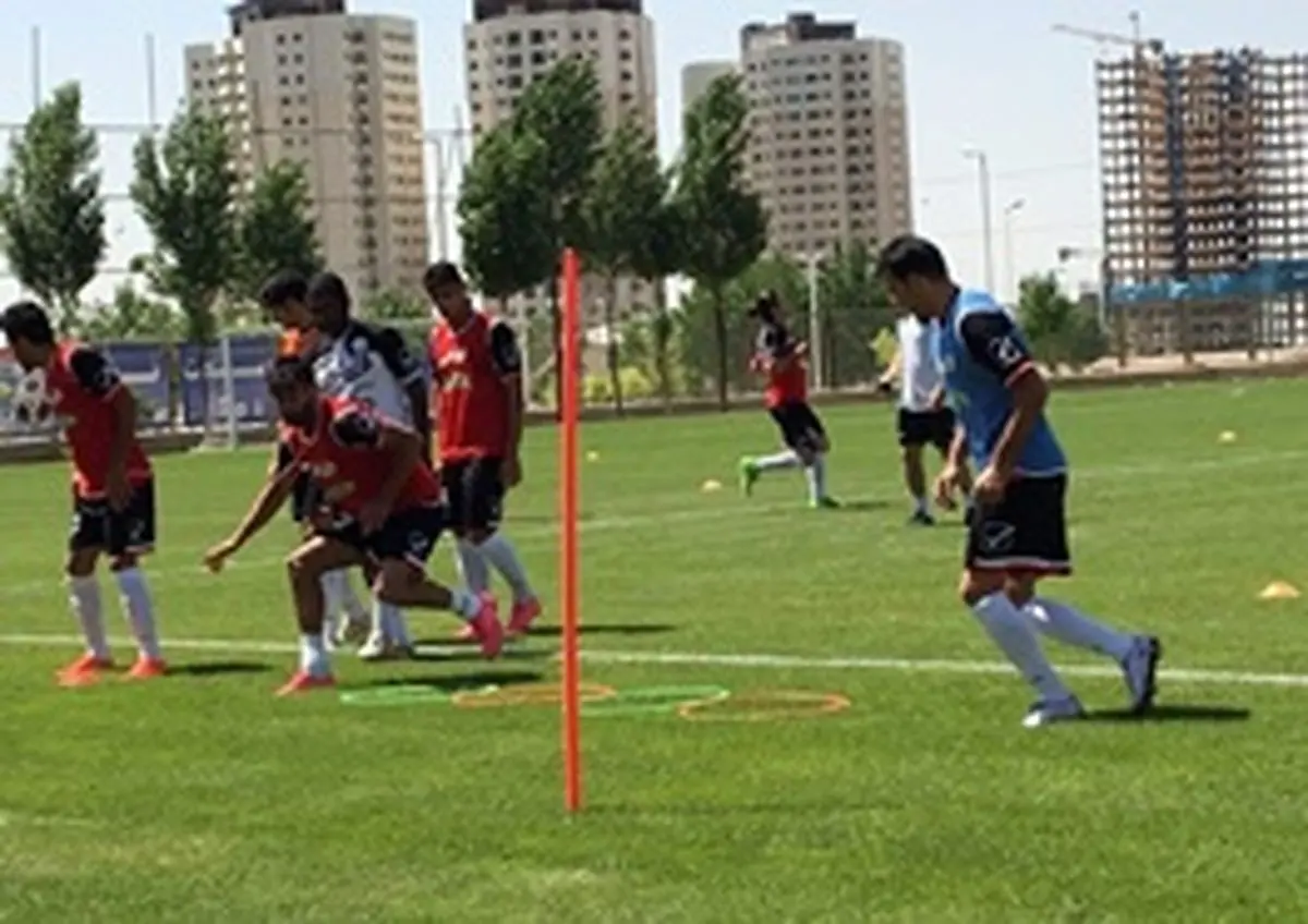 تشویق کی روش، بعد از گلی که دروازه بان پرسپولیس خورد 