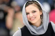 پوشش بیش از حد عجیب بازیگر زن ایرانی در جشنواره کن/عکس