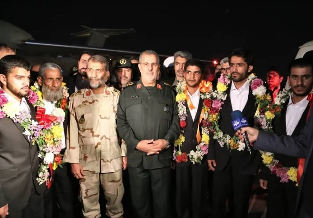 آزادی 5 تن از مرزبانان ربوده شده+عکس