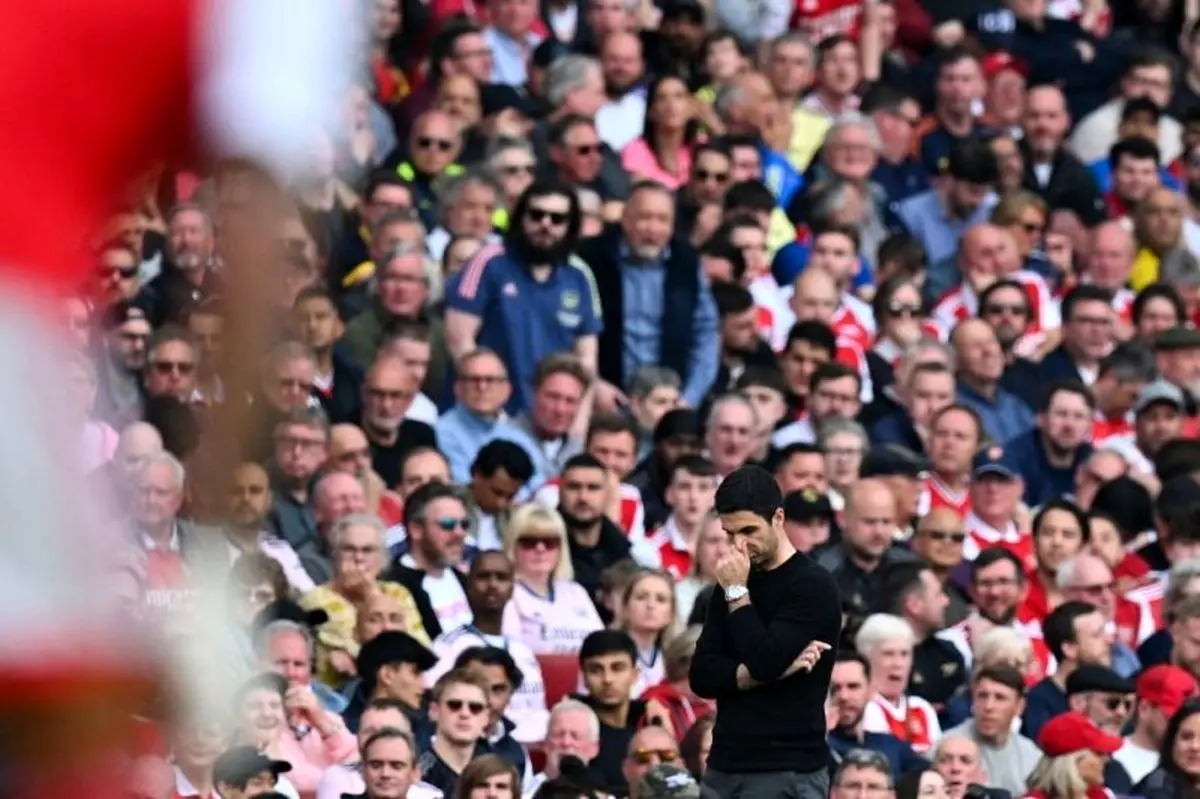 
ناراحتی قرمزها از پیراهن جدید +تصاویر
