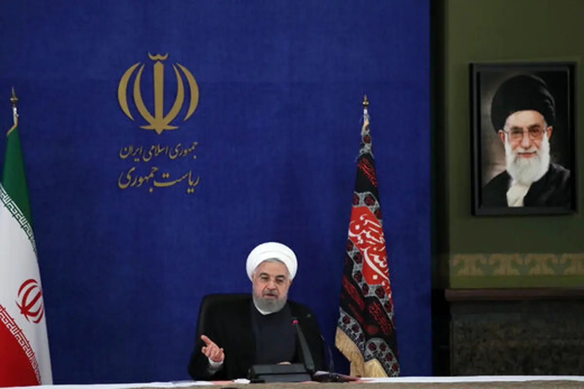 واکنش روحانی به اهانت نشریه فرانسوی