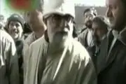 رهبر انقلاب با لباس مبدل در بین مردم+ فیلم