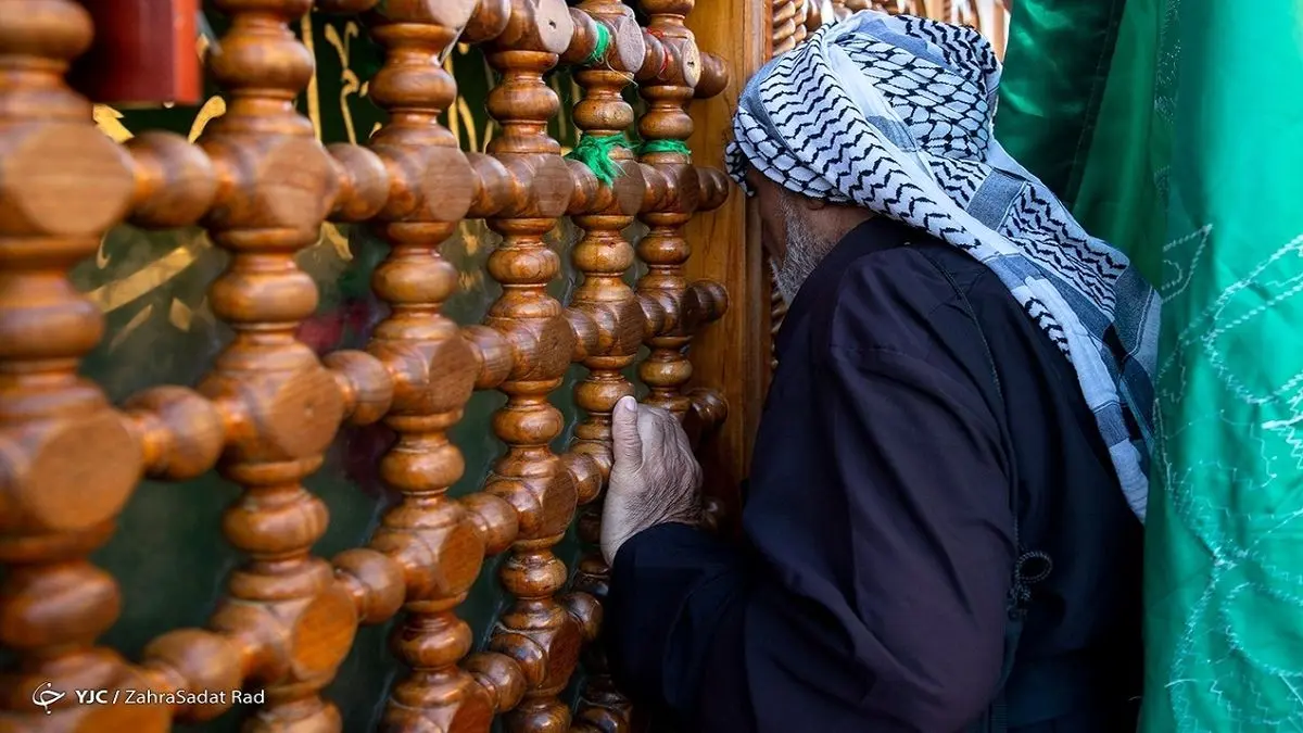 صلوات خاصه امام حسین(ع) به همراه ترجمه