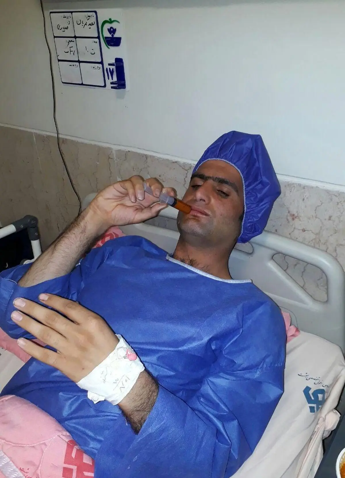حمله
به طلبه جوان نهاوندی در حین اجرای فریضه امر به معروف + تصاویر