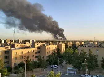 آتش‌سوزی گسترده در پالایشگاه تهران + فیلم و تصاویر 