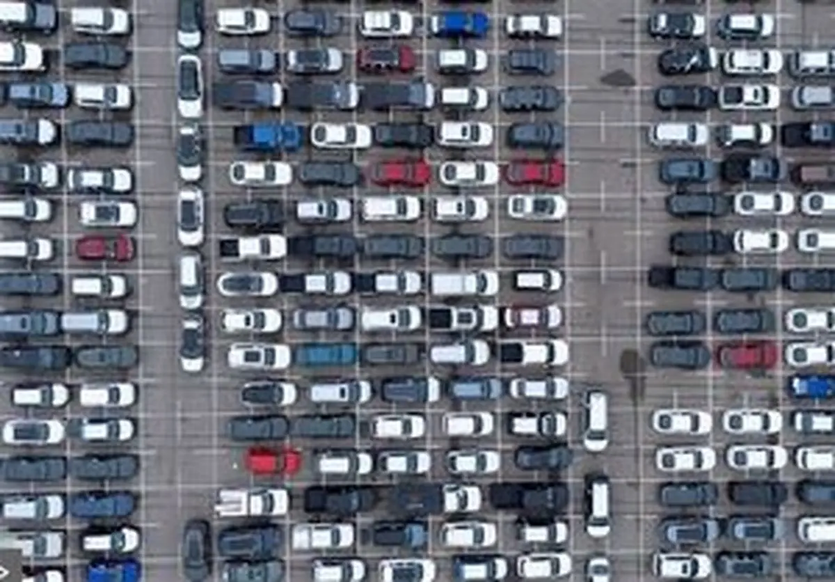 
انتظار برای واردات خودرو ۹ ماهه شد
