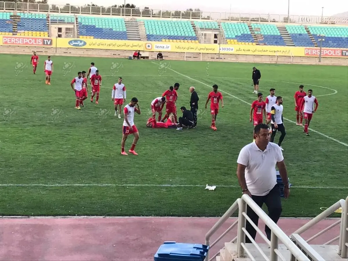 کاپیتان پرسپولیس سرخپوشان جوان را توبیخ کرد