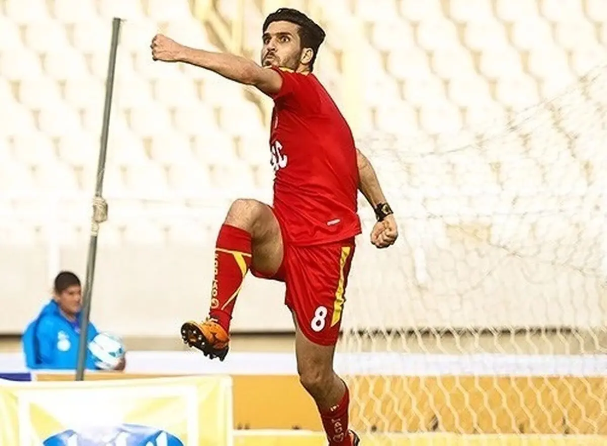 ستاره پرسپولیسی به استقلال نزدیک شد