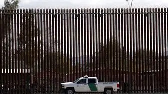 پیروی بایدن از برنامه ترامپ در گسترش دیوار‌های مرزی