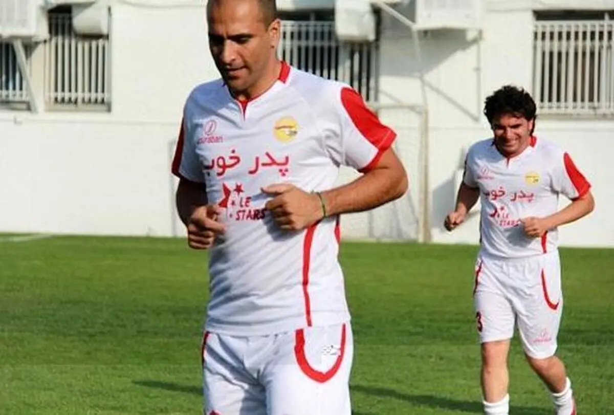  داور با مشت و لگد مرا کتک زد