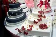 کیک عروسی که یک قرن عمر کرده