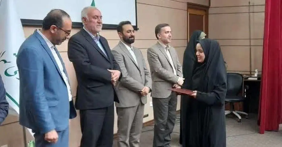 فخاری: قانون جوانی جمعیت باید به صورت مردمی اجرایی شود