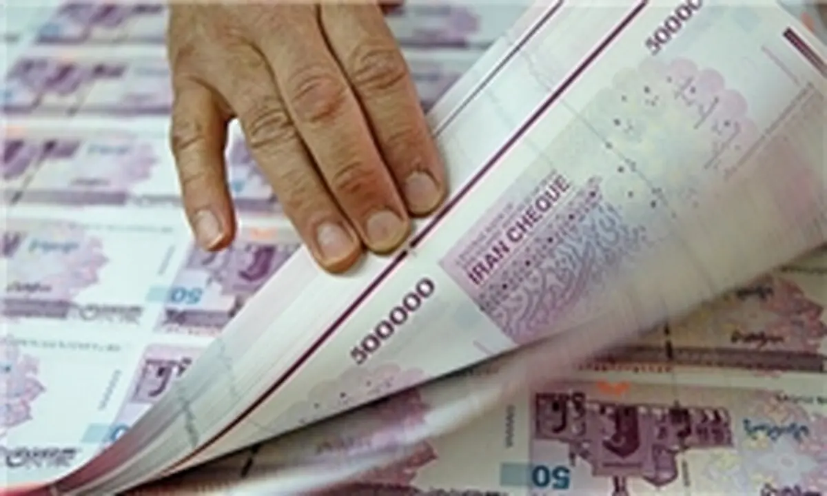کریمی: دولت برای جمع آوری نقدینگی اوراق منتشر کند