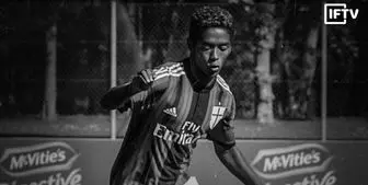 خودکشی بازیکن فوتبال به خاطر نژادپرستی+عکس 