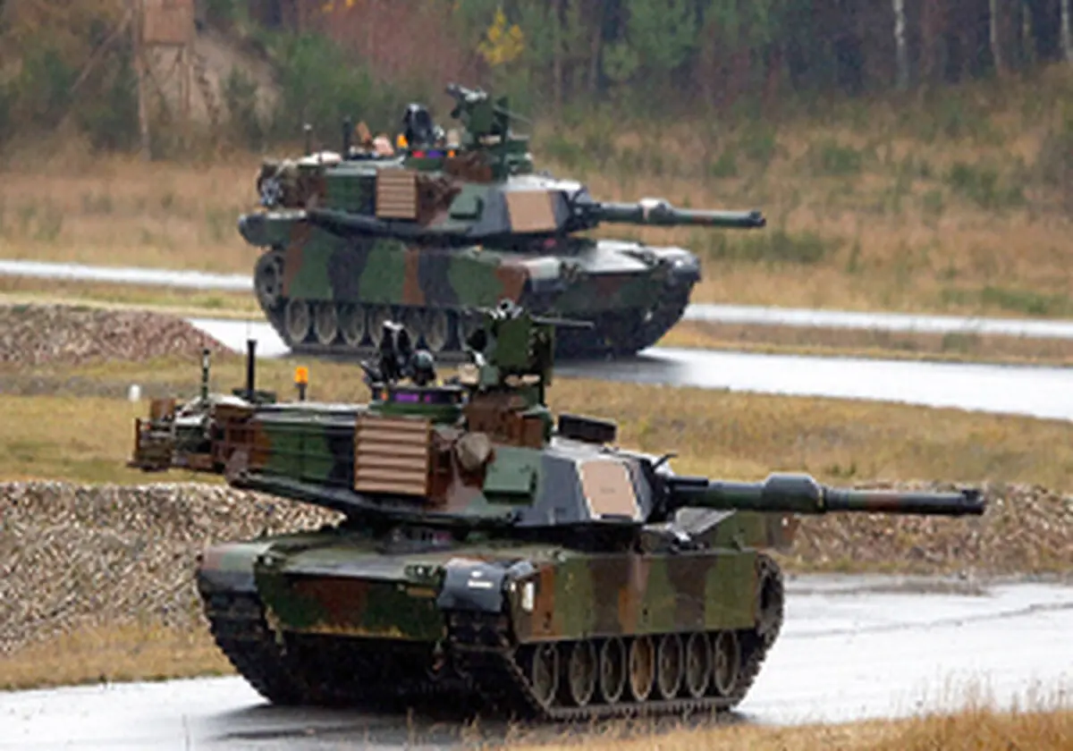 ورود محموله تانک‌های آمریکایی به اروپا