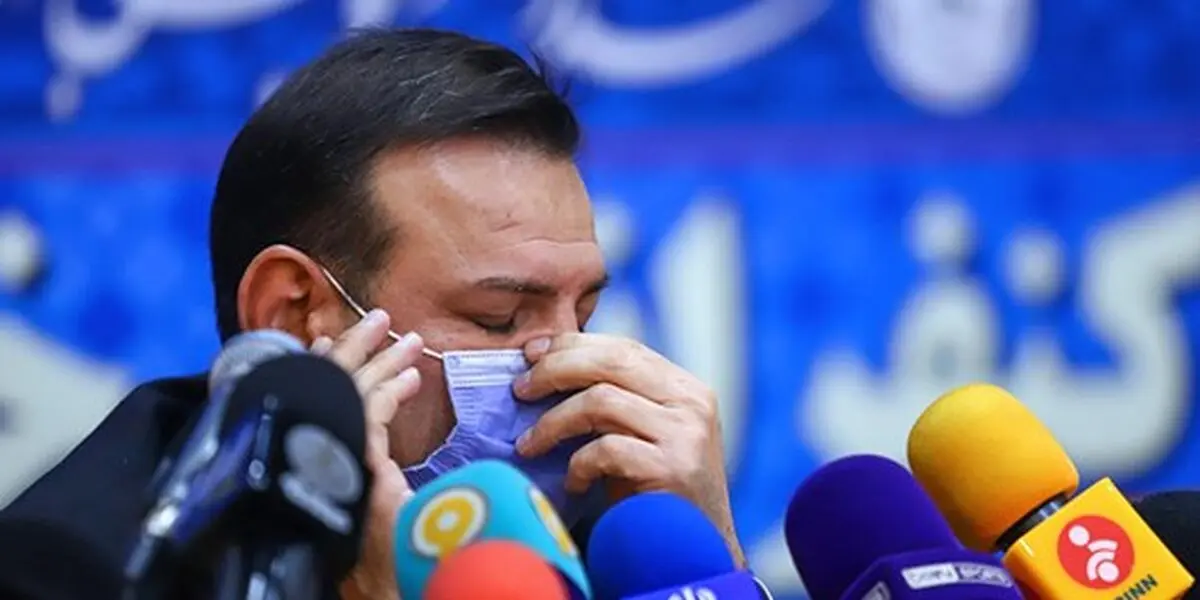 عزیزی خادم خواستار ادله قانونی از فدراسیون شد 