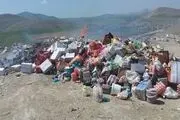 کشف و ضبط 14تن انواع مواد غذایی غیرقابل مصرف و غیربهداشتی در بوکان