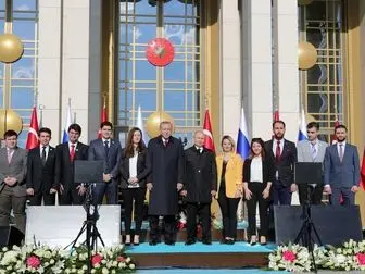 وقتی اردوغان دختران کنار پوتین را جابجا می کند