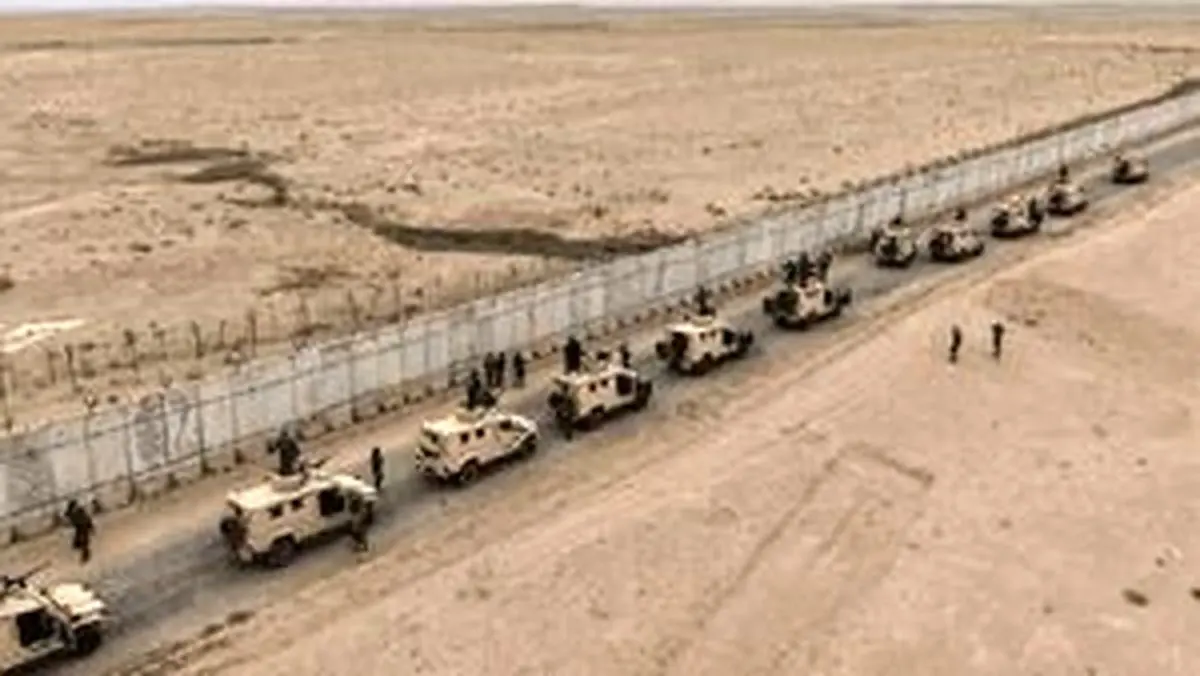 انتقال ۴۵۸۳ داعشی از سوریه به عراق تحت نظارت آمریکا