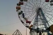 نجات ۳۱ نفر گرفتار شده در چرخ‌وفلک تهران