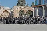 یورش صدها صهیونیست‌ به مسجدالاقصی+فیلم