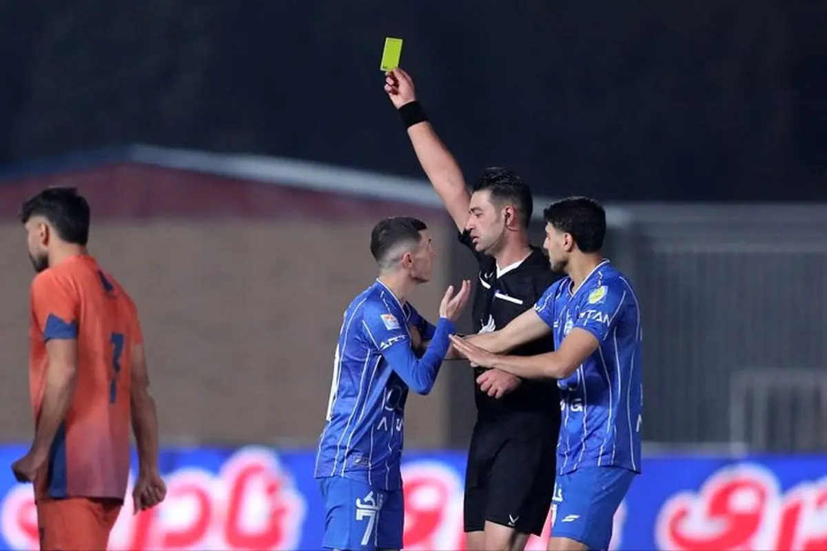 تایید قضاوت بنیادی‌فرد در دیدار استقلال - پادیاب