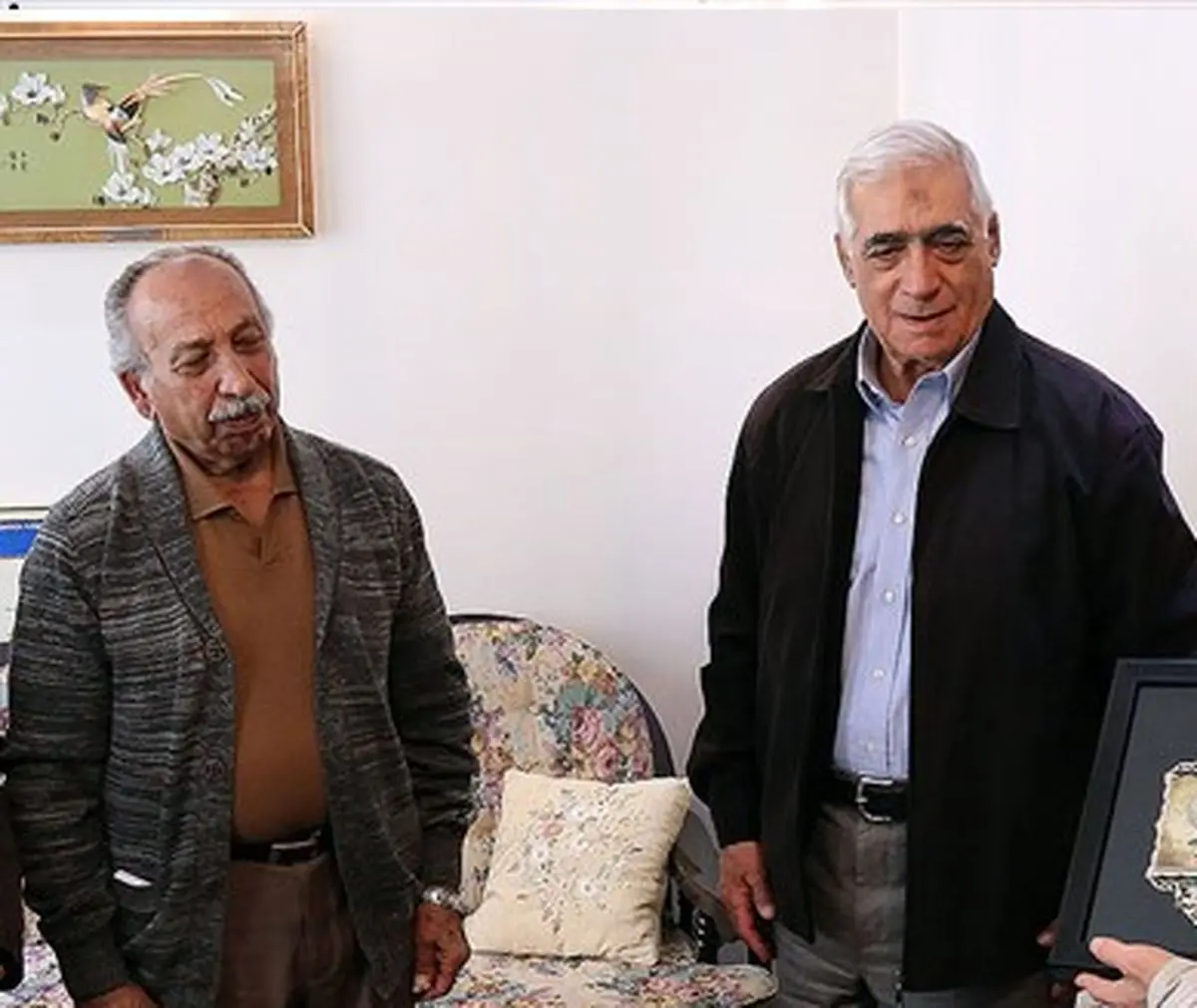 استعفای گوش شکسته ها همچنان ادامه دارد