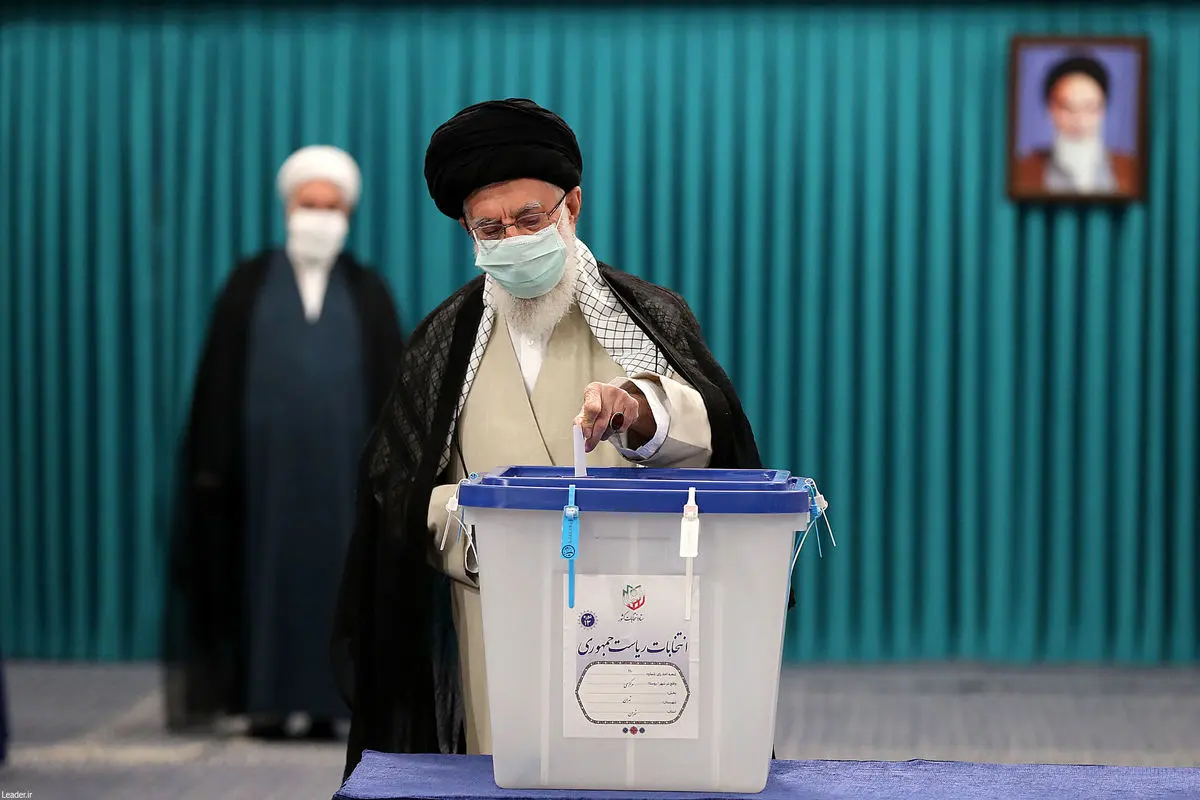 فیلم کامل رای دادن رهبرانقلاب در انتخابات 1400+ فیلم