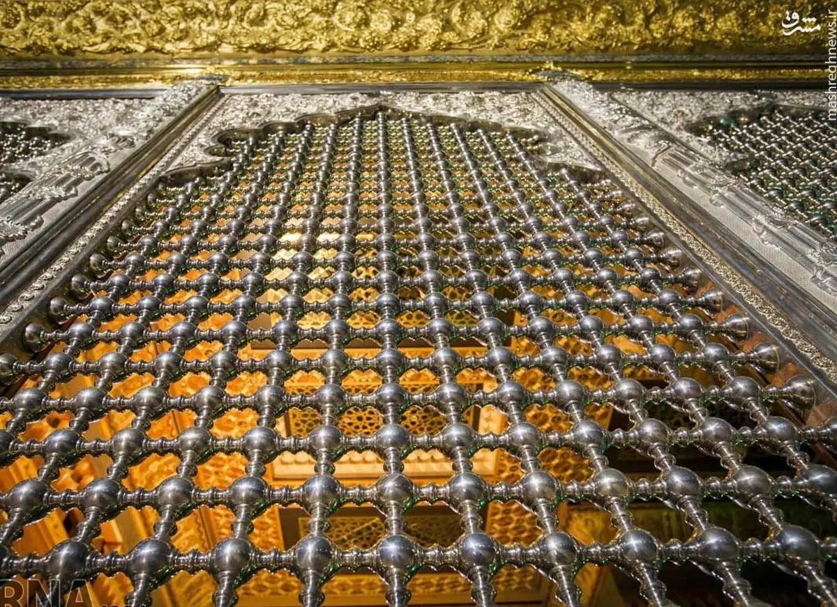 نمایی زیبا از داخل ضریح مطهر امامین عسکریین(ع) که تاکنون ندیده اید/ عکس