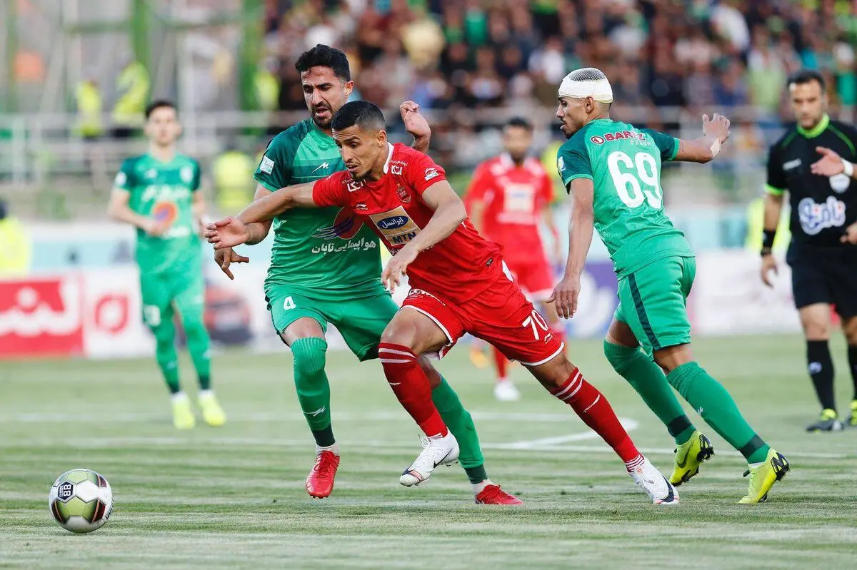 ذوب آهن 0- پرسپولیس3/ بازگشت سرخپوشان به جمع مدعیان