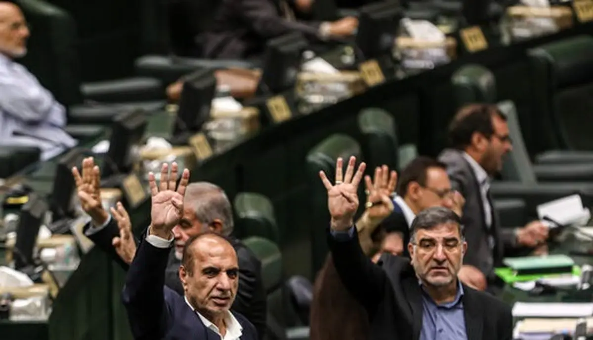 تکلیف مجلس به مؤسسات و مراکز پژوهشی برای جهاد تبیین
