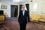 آقای فریدون باید در دادگاه علنی پاسخگوی تخلفاتش باشد