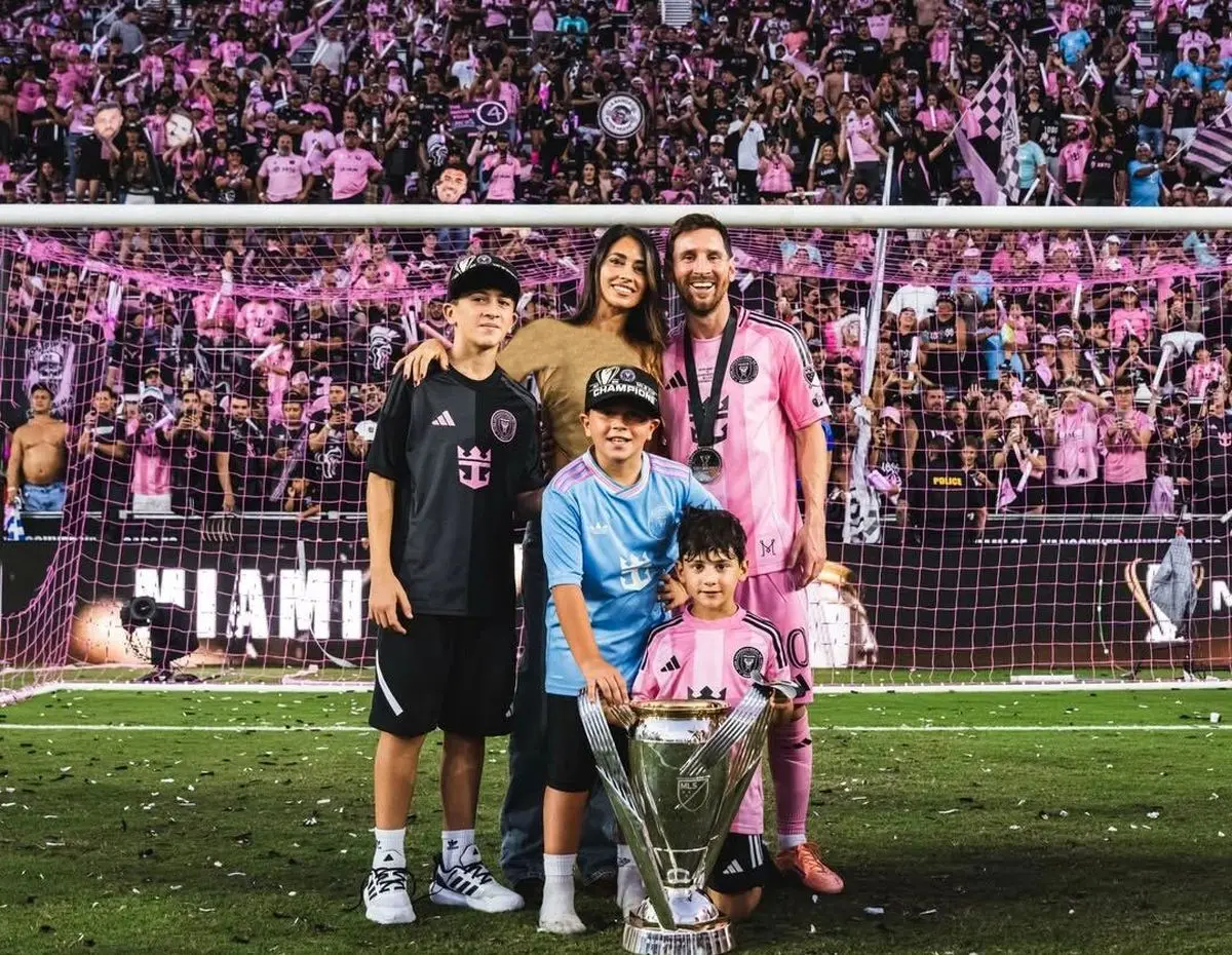 قاب ویژه از فرزندان مسی و سوارز در بازی اینتر میامی