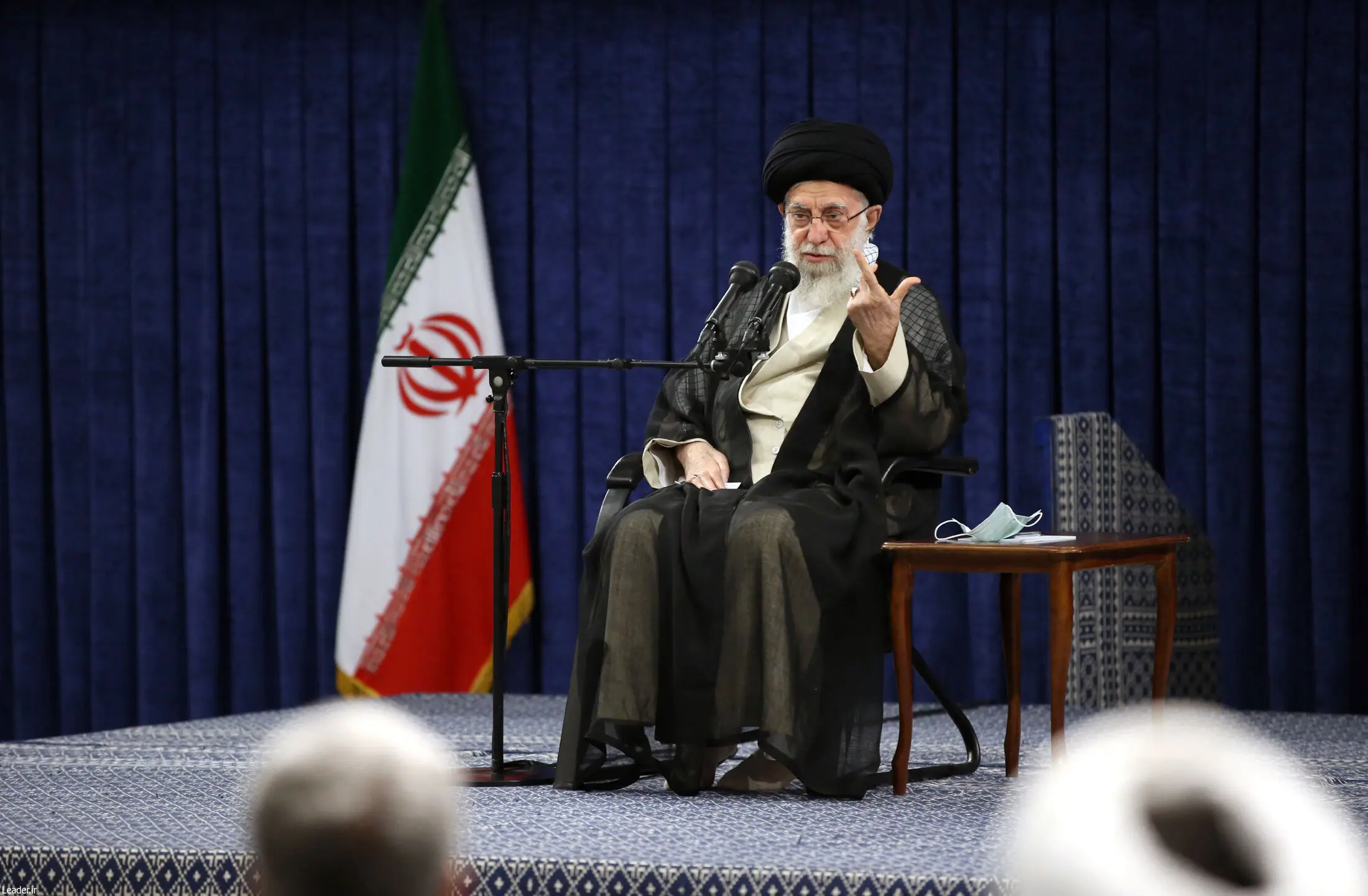 کارگزاران حج و زیارت با رهبر انقلاب دیدار کردند/گزارش تصویری