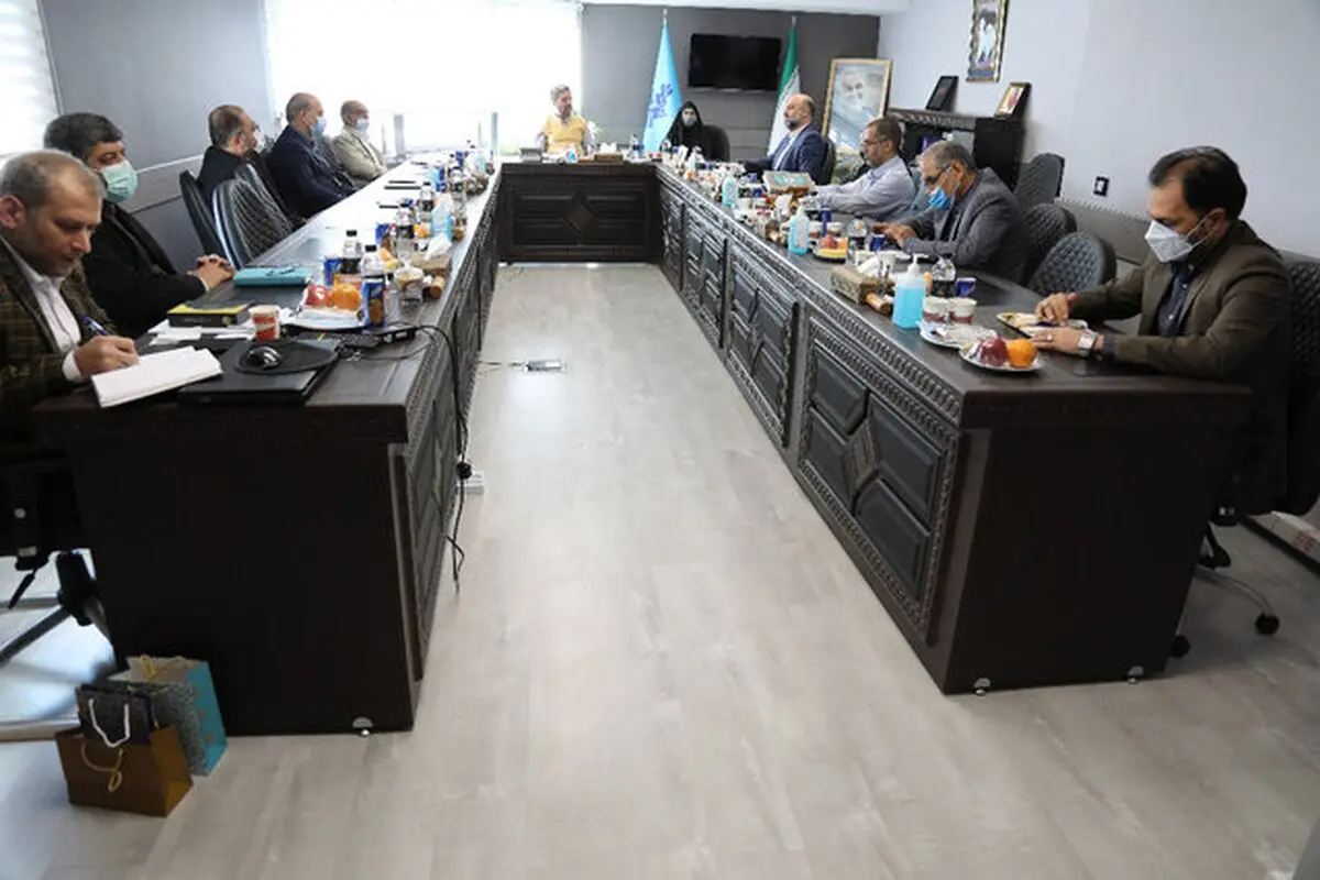 دختر شهید سلیمانی در جمع مدیران ارشد صداوسیما